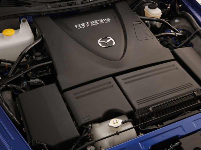 Illustration for article titled Engine Covers Are The Devil’s Work